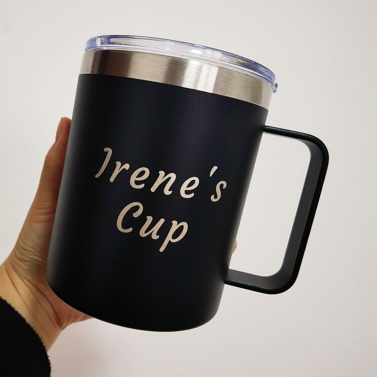 Beer Mug Handled - Tasse isolée en acier inoxydable de